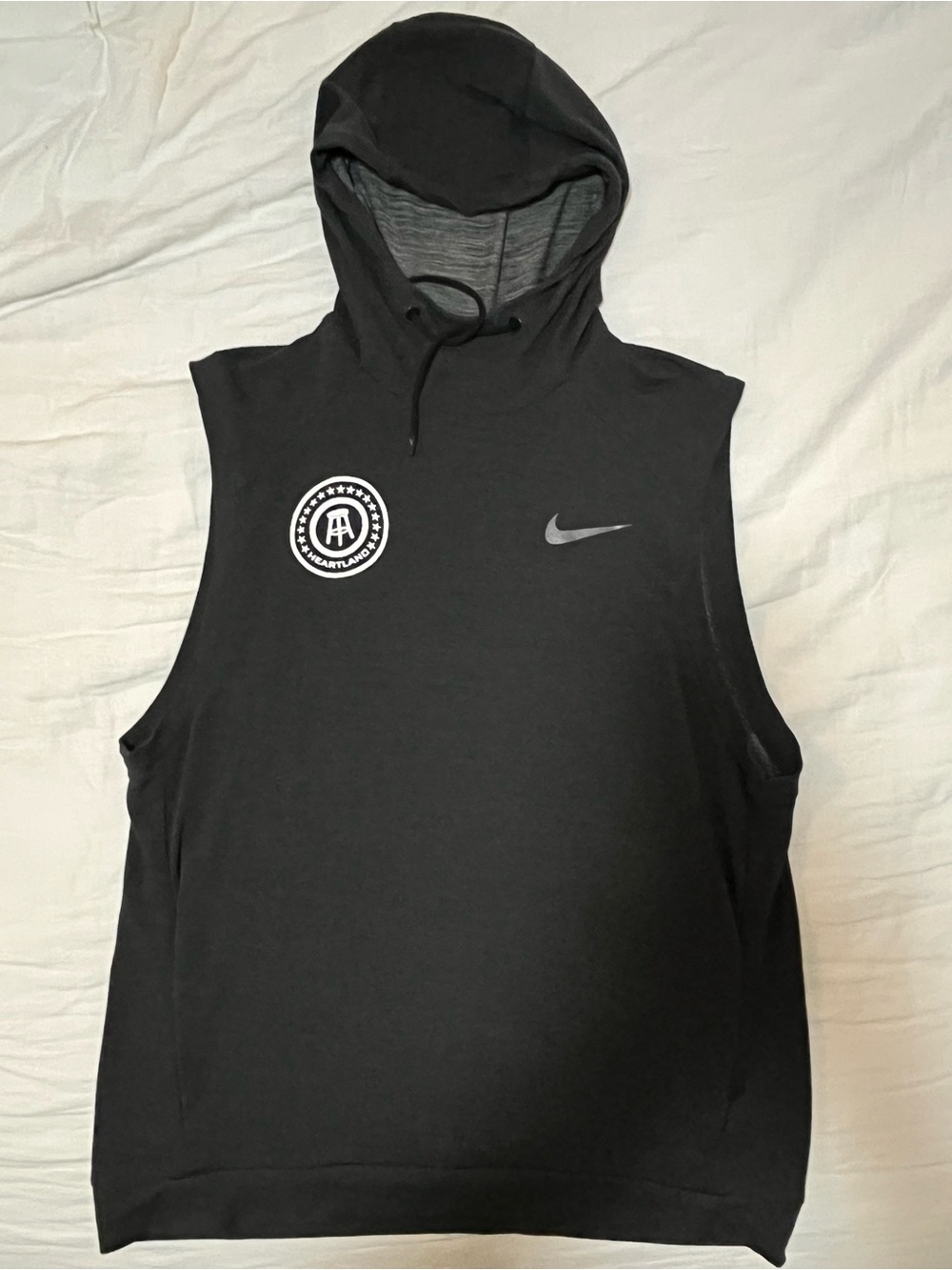 Nike Dri-Fit - men’s L - barstool sports - sleeveless hoodie